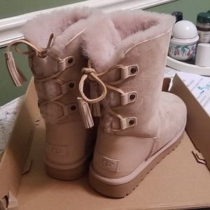 UGG treadlite kristabelle boots